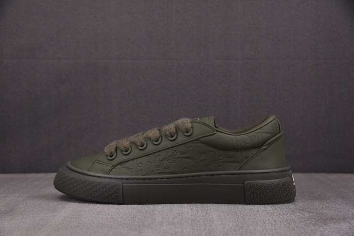D1OR B33 Sneakers