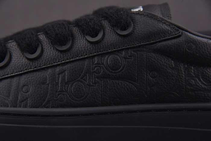 D1OR B33 Sneakers