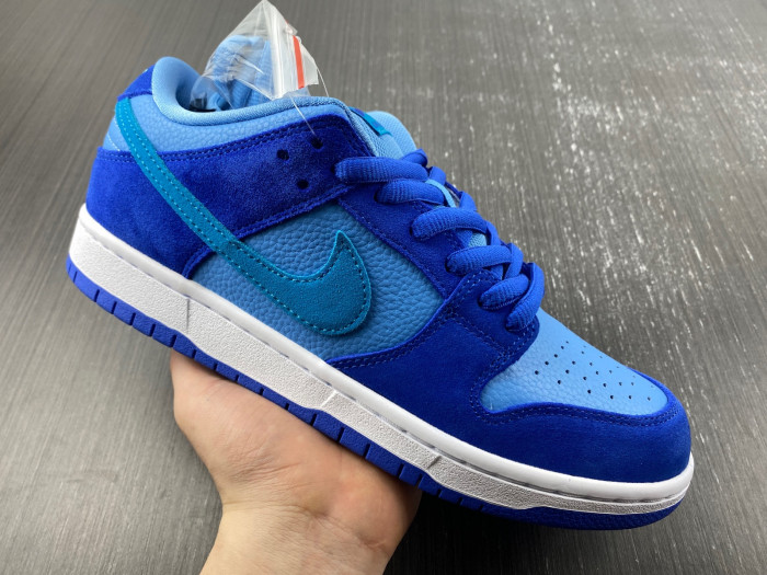 Nike SB Dunk Low Racer Blue DM0807-400