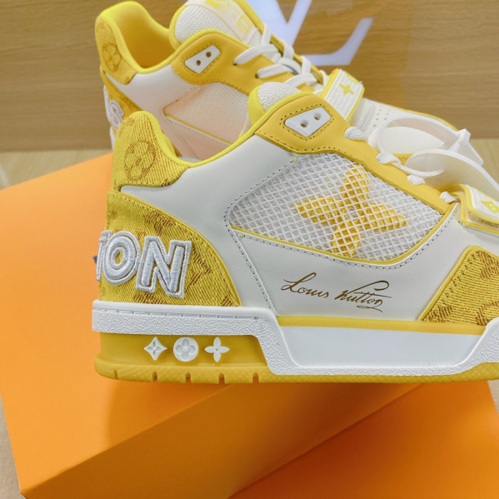 L1VV TRAINER
