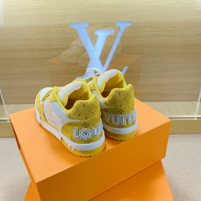 L1VV TRAINER