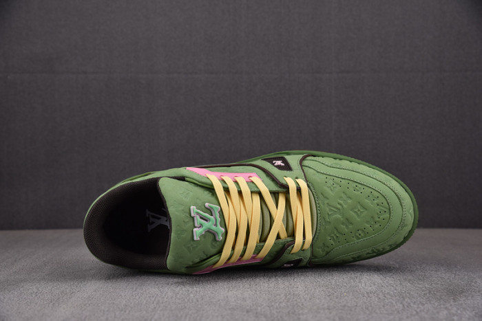 L1VV TRAINER