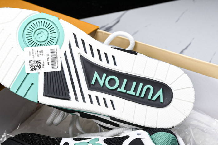 L1VV TRAINER