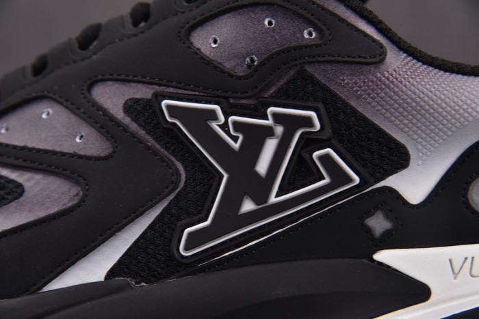 L1VV Sneakers