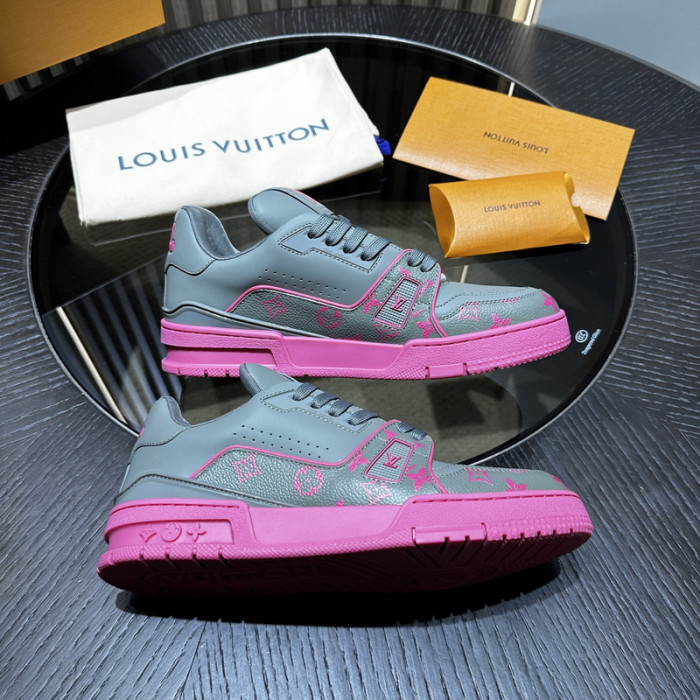 L1VV TRAINER