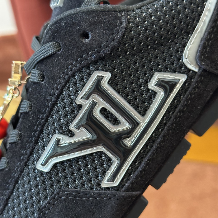L1VV Rally Sneakers