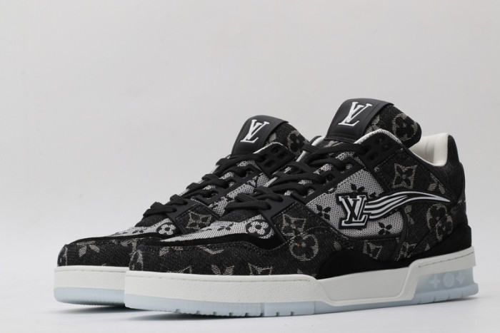 L1VV TRAINER