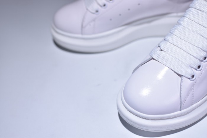 ALEXANDER MCQUEEN SNEAKERS