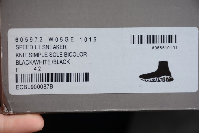 Balen Speed Graffiti Trainers Black White 605972 W05GE 1015