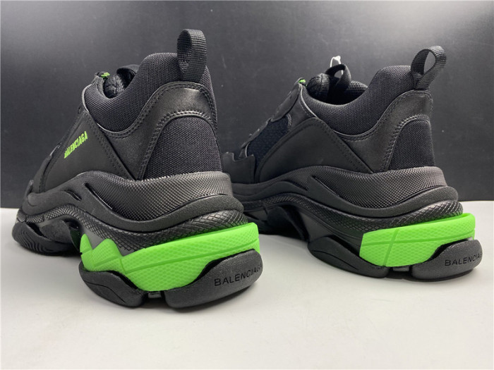 BALEN TRIPLE S TRAINER 524039 W2FW1 4800