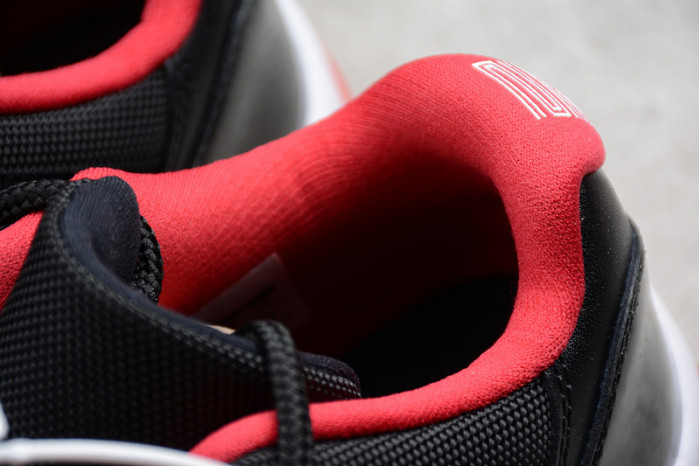 Air Jordan 11 Retro Low Bred 528895-012