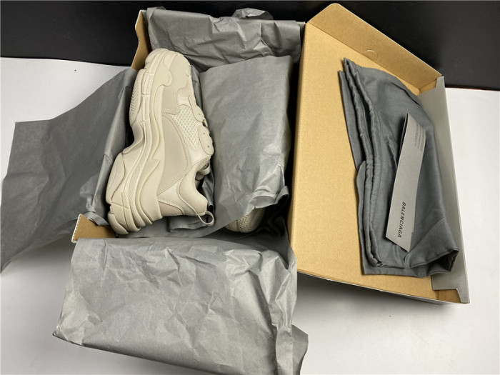 BALEN TRIPLE S TRAINER 536367 W2FW1 9700