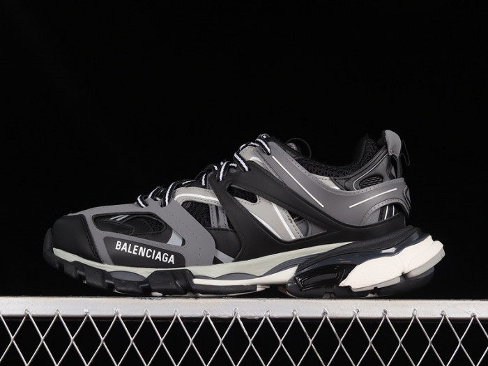 BALEN TRACK TRAINER 542023 W2ND3 2201