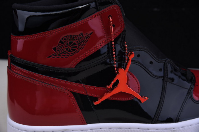 Air Jordan 1 High OG ‘Bred Patent’ 555088-063