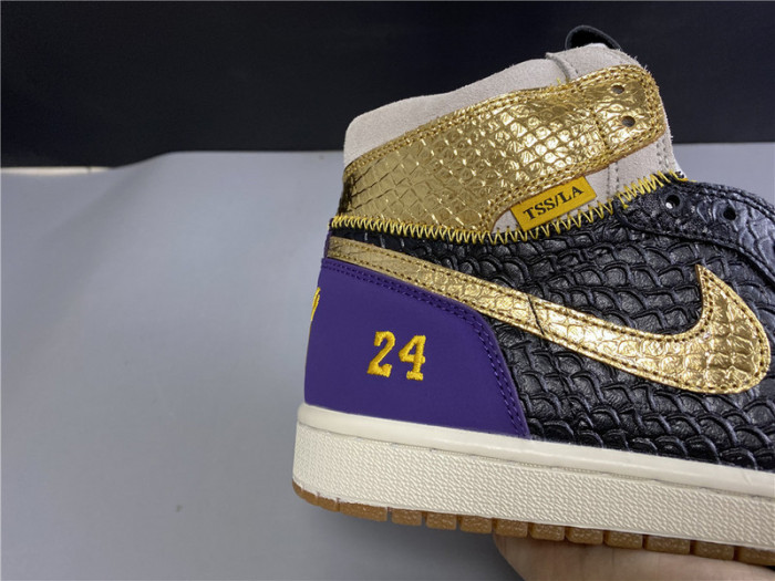 KOBE BRYANT X AIR JORDAN 1 HIGH OG BLACK-PURPLE 555088-171