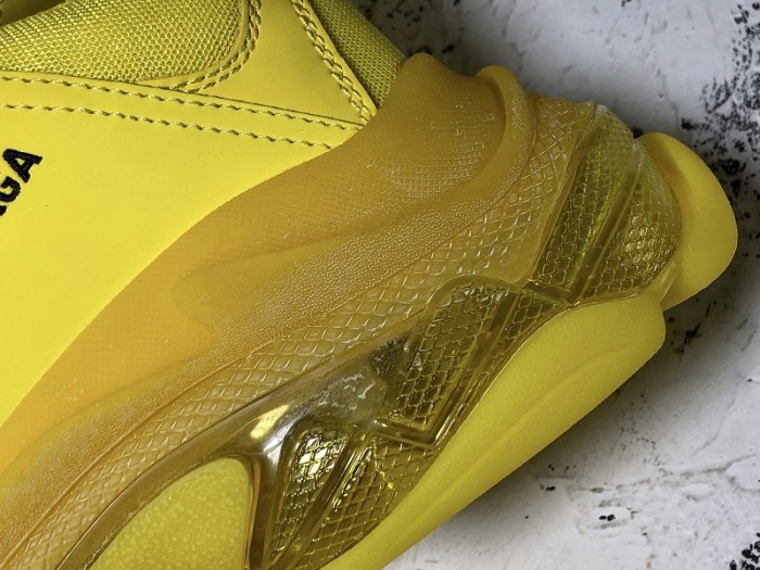 Balen TRIPLE TRAINER ‘YELLOW 544351 W09O1 6501