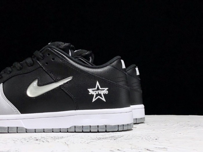 Nike SB Dunk Low Jewel Silver - CK3480-001