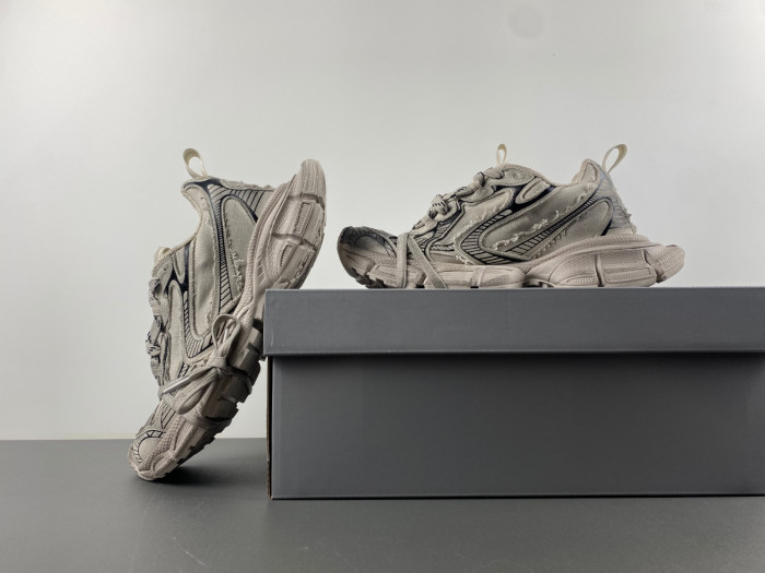 BALEN 3XL SNEAKER 734731 W3XDC 4001