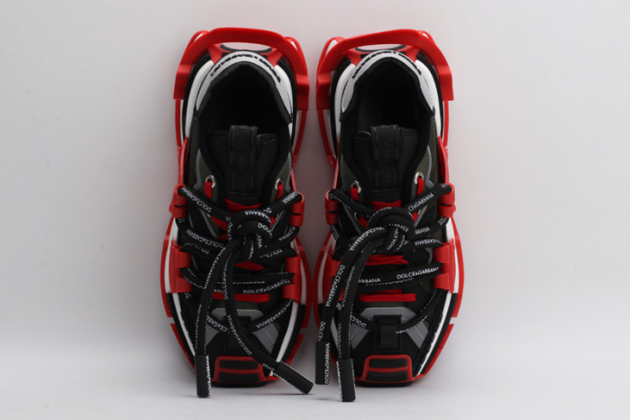 DG sneakers