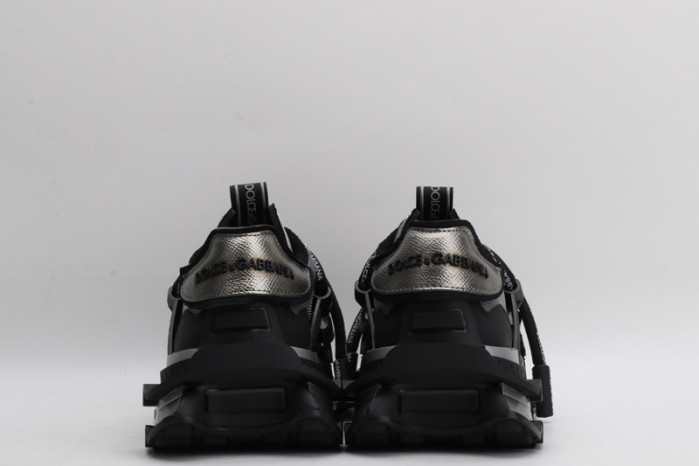 DG sneakers