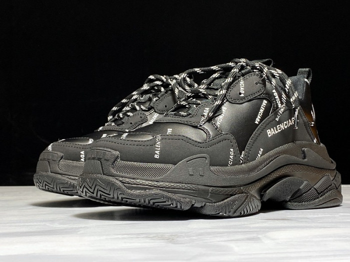 Balen TRIPLE S TRAINERS BLACK LETTERS  541624 W09O1 9013