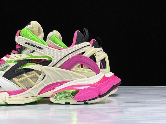 Balen Runner Sneakers Pink Green 565615 W2GN3 9534
