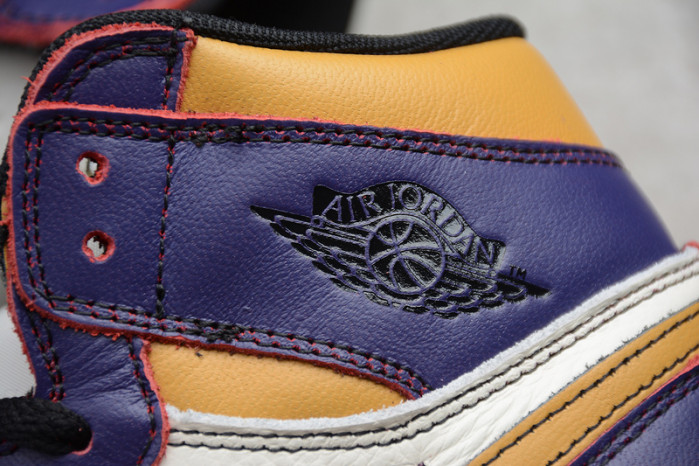 Air Jordan 1 Retro High OG Defiant SB LA to Chicago CD6578-507