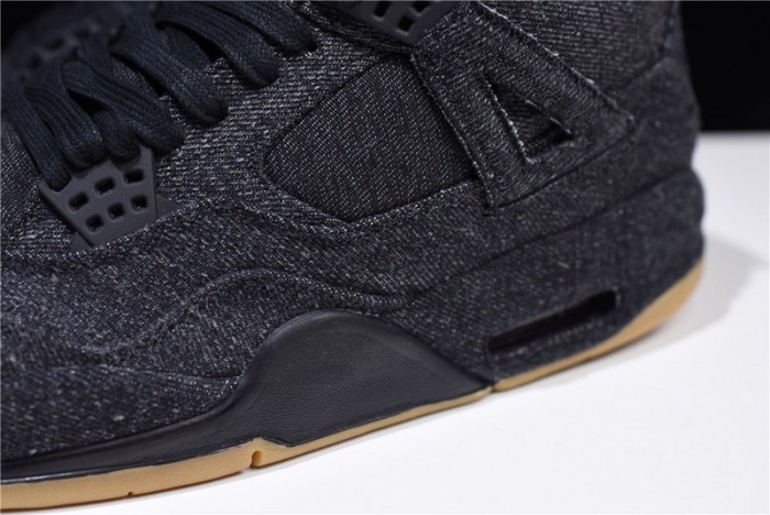 Air Jordan 4 Retro Levi