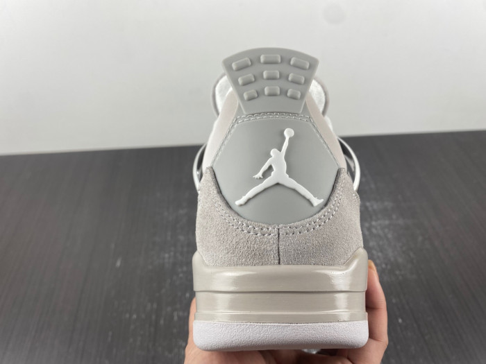 Air Jordan 4 Retro Frozen Moments (Women