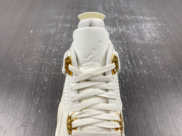 Air Jordan 4 Women