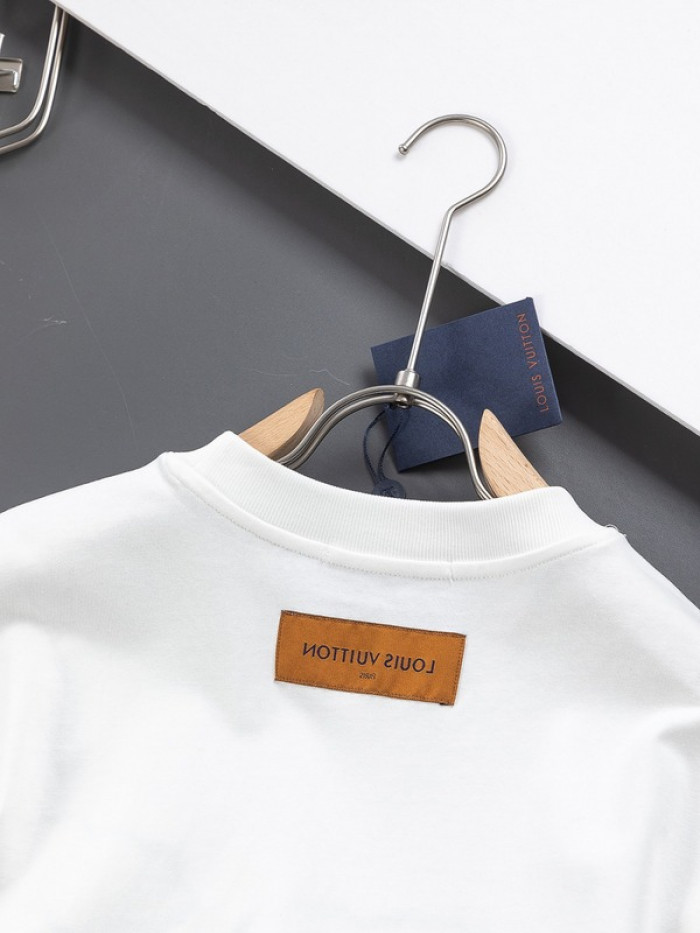 L1vv T-Shirt
