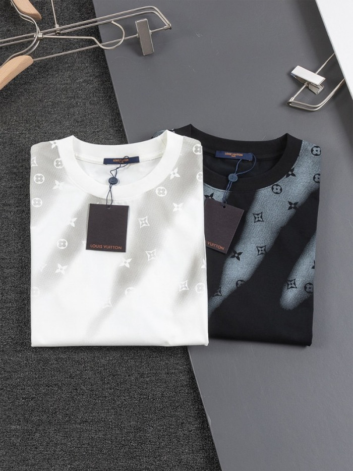L1vv T-Shirt