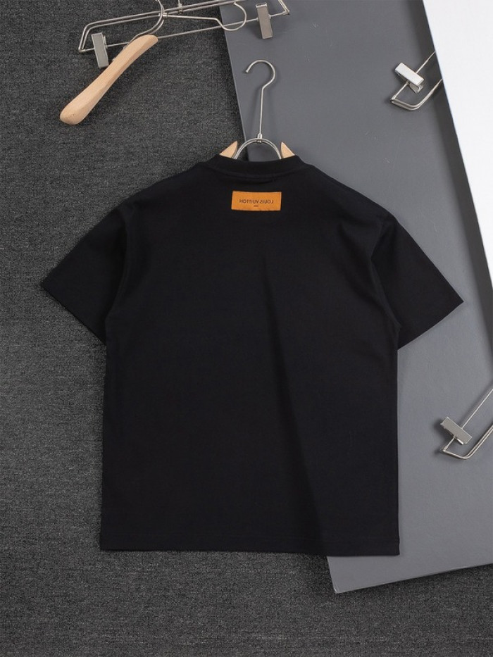 L1vv T-Shirt