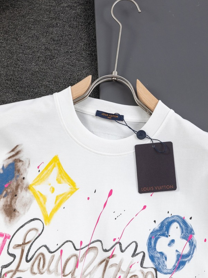 L1vv T-Shirt