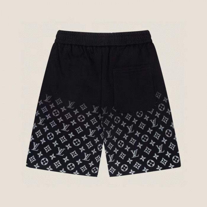 L1vv Short