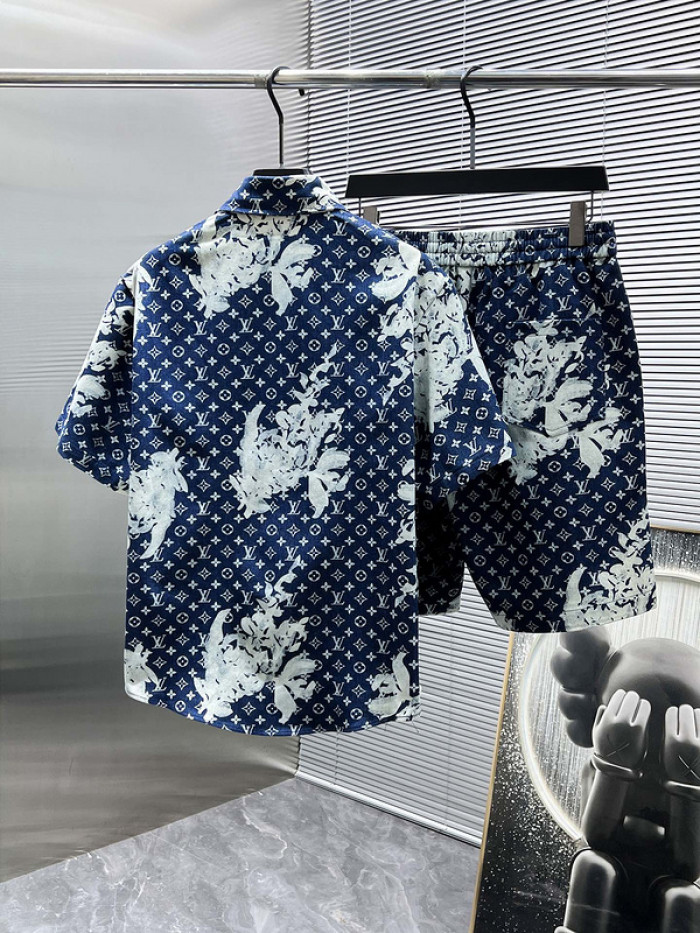 L1VV Suits