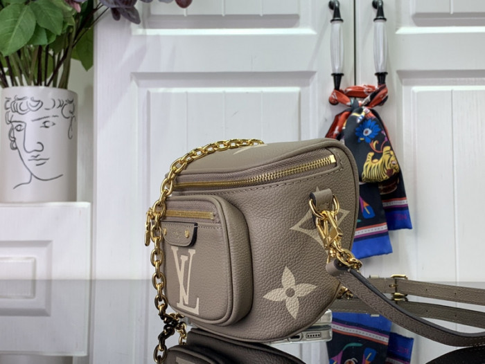 LIVV Mini Bumbag-17x12x9.5cm