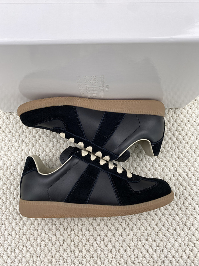 ma*s*n Ma*i*la shoes