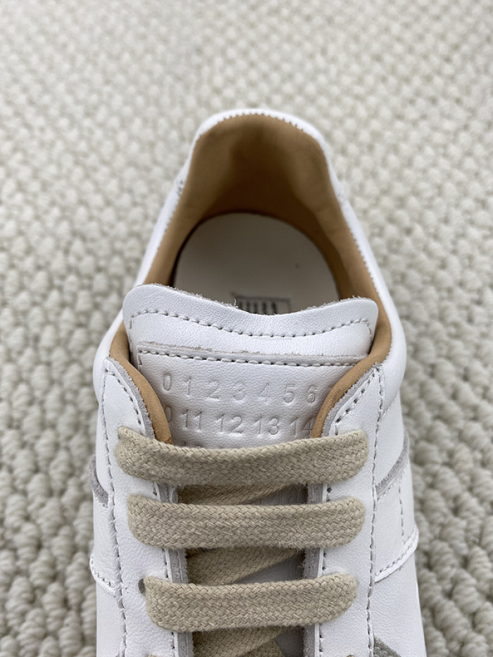 ma*s*n Ma*i*la shoes