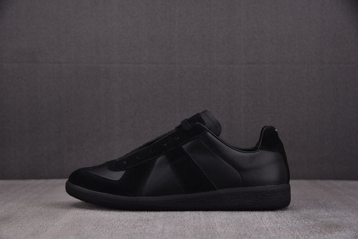 ma*s*n Ma*i*la shoes