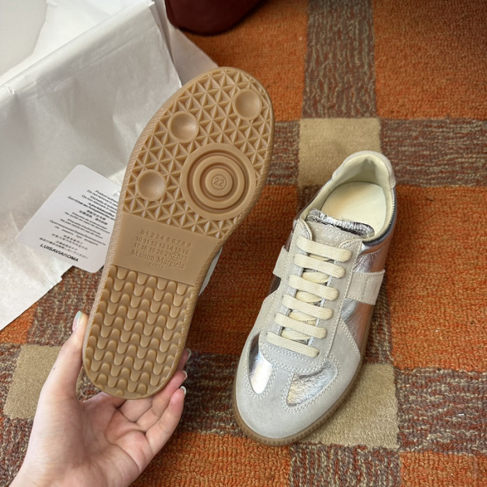 ma*s*n Ma*i*la shoes