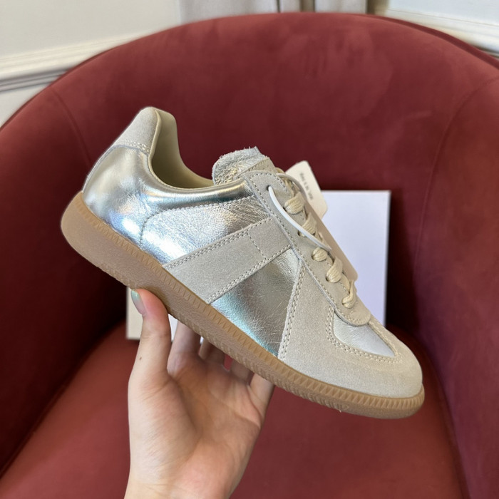 ma*s*n Ma*i*la shoes