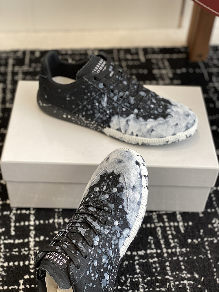 ma*s*n Ma*i*la shoes