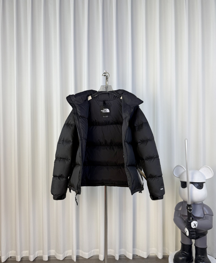 The North Face 700 Puffer Jacket