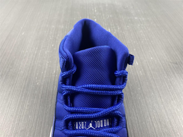 Air Jordan 11 Midnight Navy AT7802-115