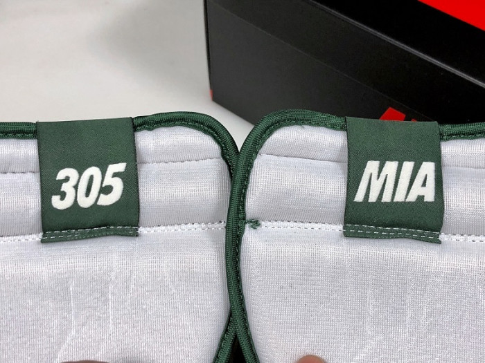 AIR JORDAN 1 RETRO HIGH OG-SF "SOLEFLY" AV3905-138