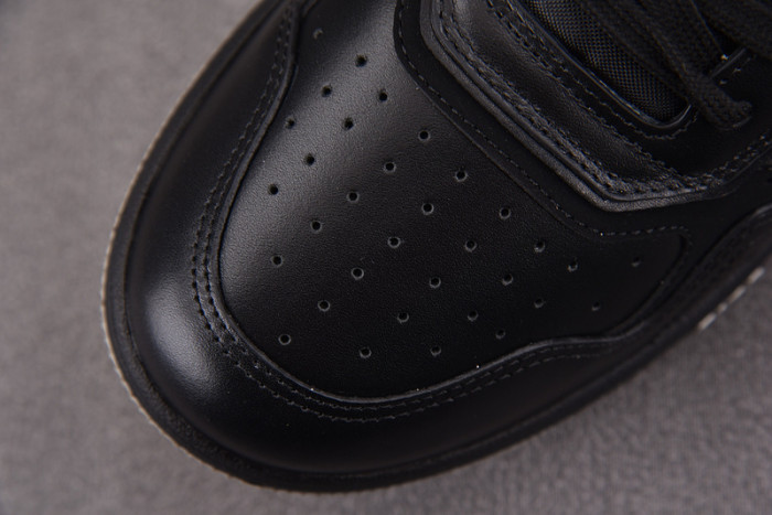 B27 SNEAKER