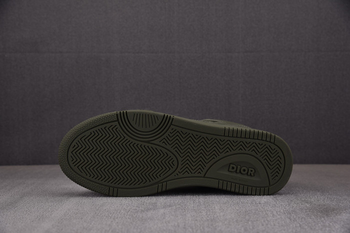 B27 SNEAKER