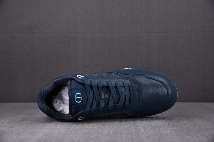 B27 SNEAKER