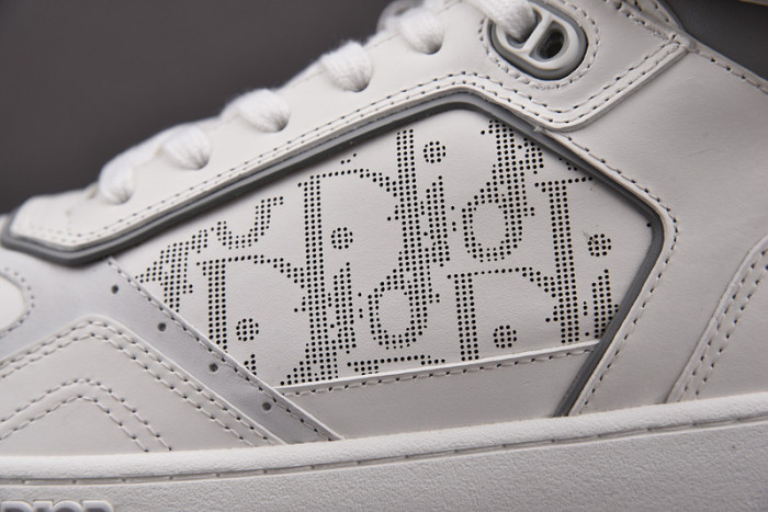 B27 SNEAKER